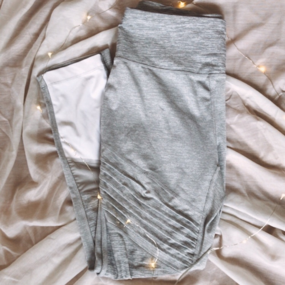 White/grey leggings - Picture 4 of 15